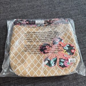 Brand New Vera Bradley Beach Crossbody Purse